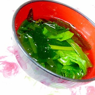 ❤ワカメと小松菜の鶏ガラにんにくスープ❤